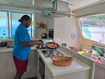 cuisine du catamaran Blue Escape