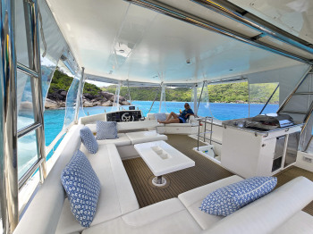 salon du catamaran Blue Escape