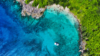 Location de bateaux aux Seychelles et Madagascar