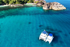 Croisières Seychelles avec le catamaran Hinatea